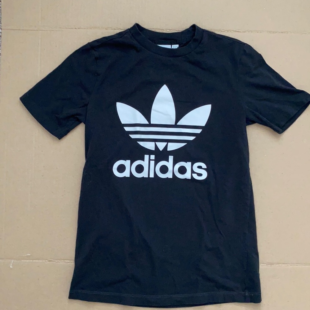 Adidas Original black T-Shirt